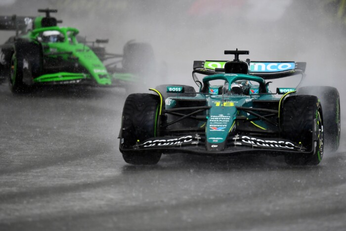 F1: Kaotikus esőfutam, mesés dobogó Silverstone-ban 7