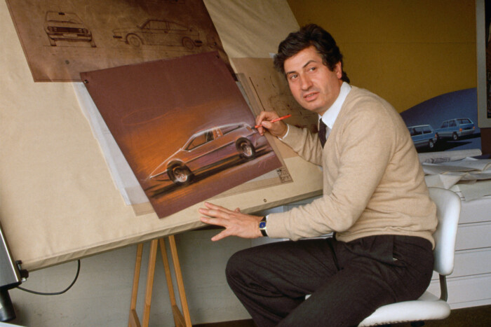 Szikláról zuhant a mélybe a világhírű autótervező