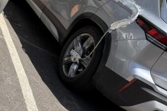 Rejtélyes, autóra szerelt szerkezet képe kering, erre való valójában