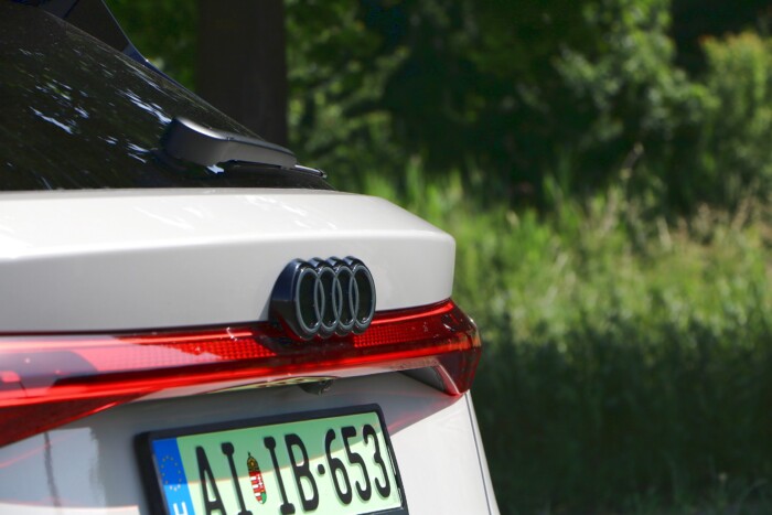 40 millió felett ezt tudja egy elektromos Audi 8