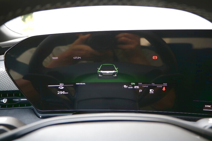 40 millió felett ezt tudja egy elektromos Audi 19