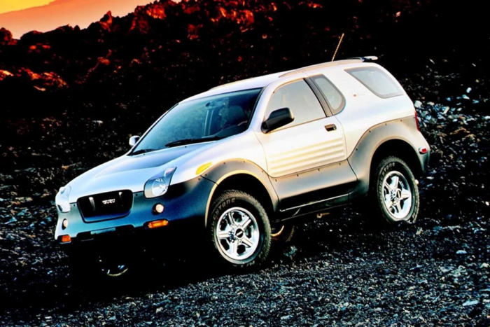 Túl menő volt tömegautónak ez a terepjáró, és ezt a gyártó is tudta 7 | Vezess Túl menő volt tömegautónak ez a terepjáró, és ezt a gyártó is tudta 7