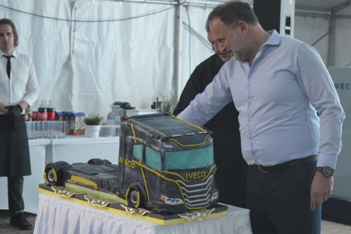 Sokan zárták szívükbe ezt a V8-as teherautót 7