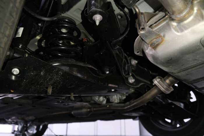 Megbízható szívó benzines autó jön Magyarországra 10