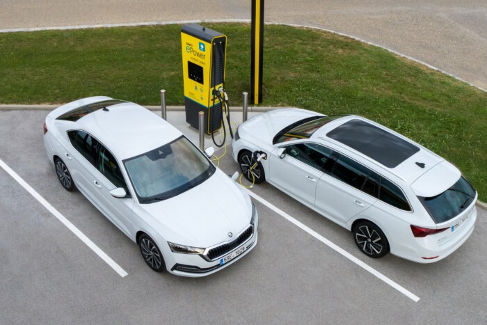 Nem kell már sokáig várni az új Škoda kombira 7