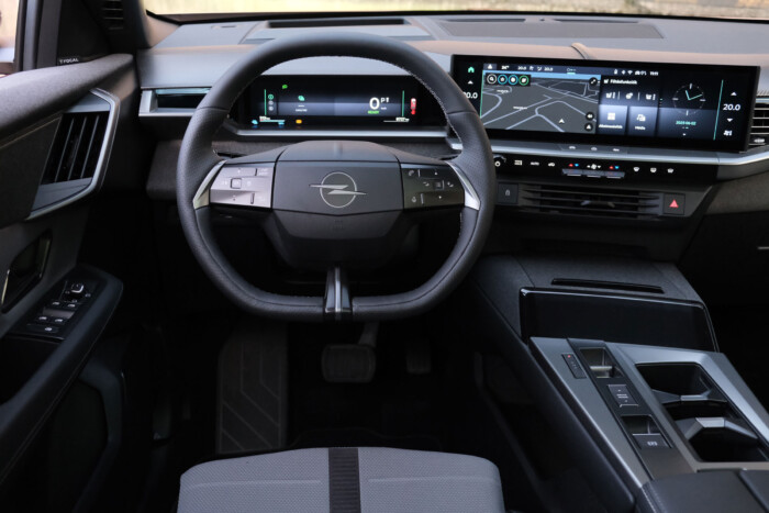 Ez most a legmenőbb Opel itthon 15