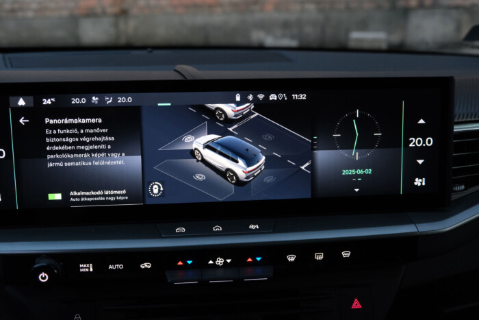 Ez most a legmenőbb Opel itthon 26