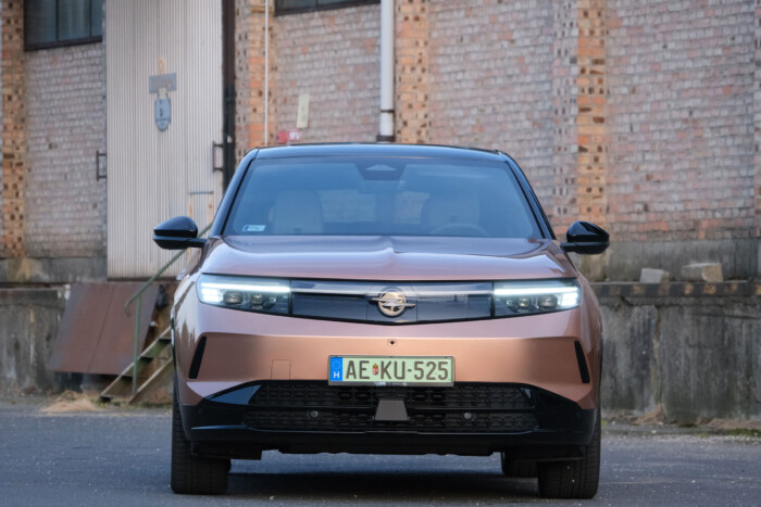 Ez most a legmenőbb Opel itthon 27