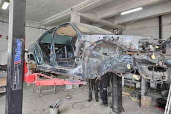 A bontó torkából mentették meg a hazai Peugeot-t