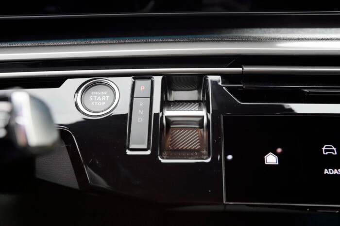 20 millió egy villanyautóért? A Peugeot ezt nyújtja ennyiért 22