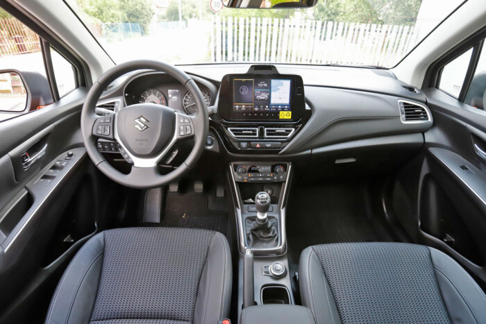 Új motort kapott a legnépszerűbb magyar Suzuki 25