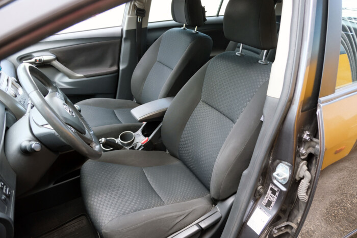 Van jó családi autó 2,5 millió Ft alatt 11