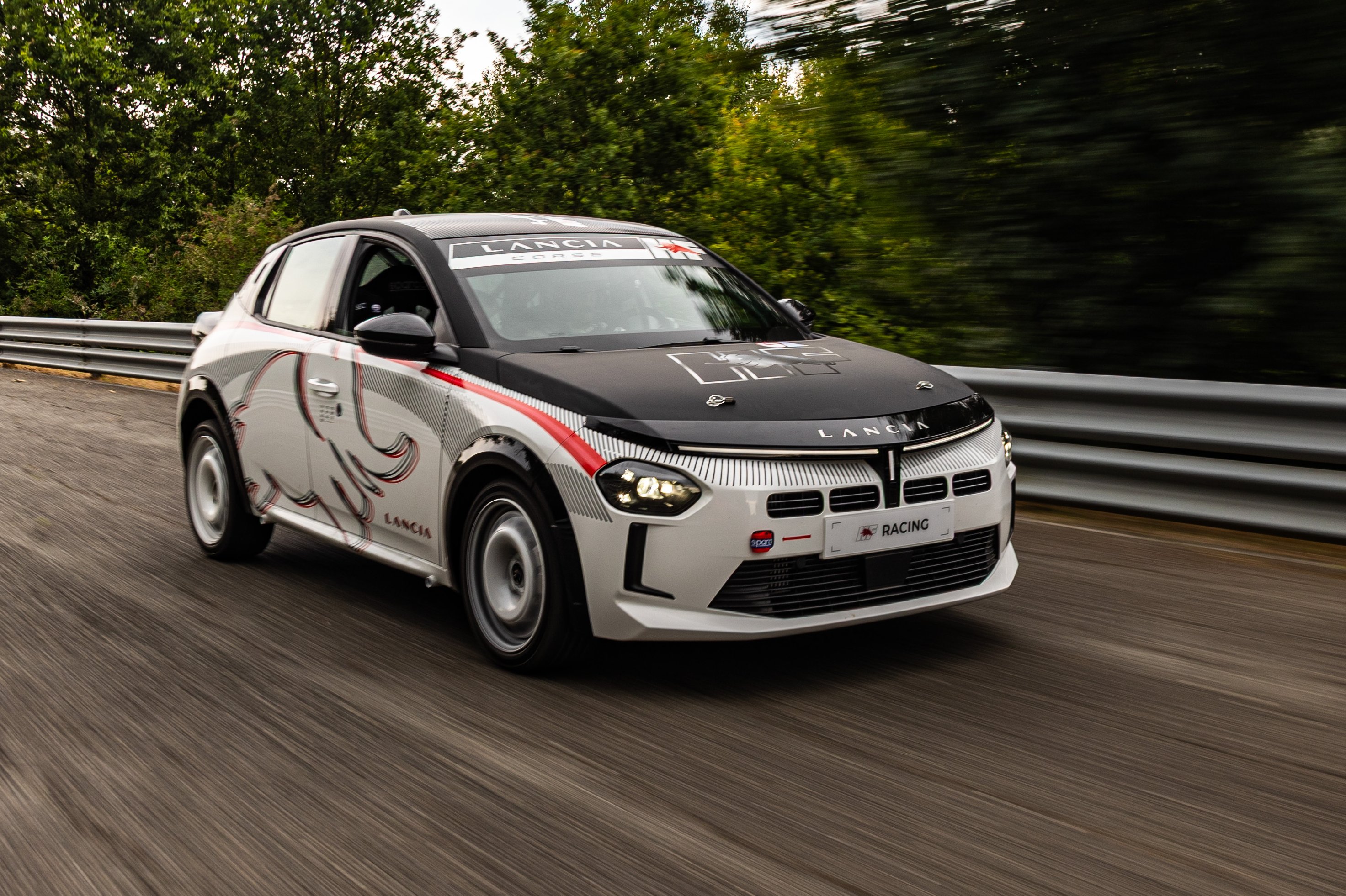 ypsilon-rally-racing-20 | Vezess | Vezess