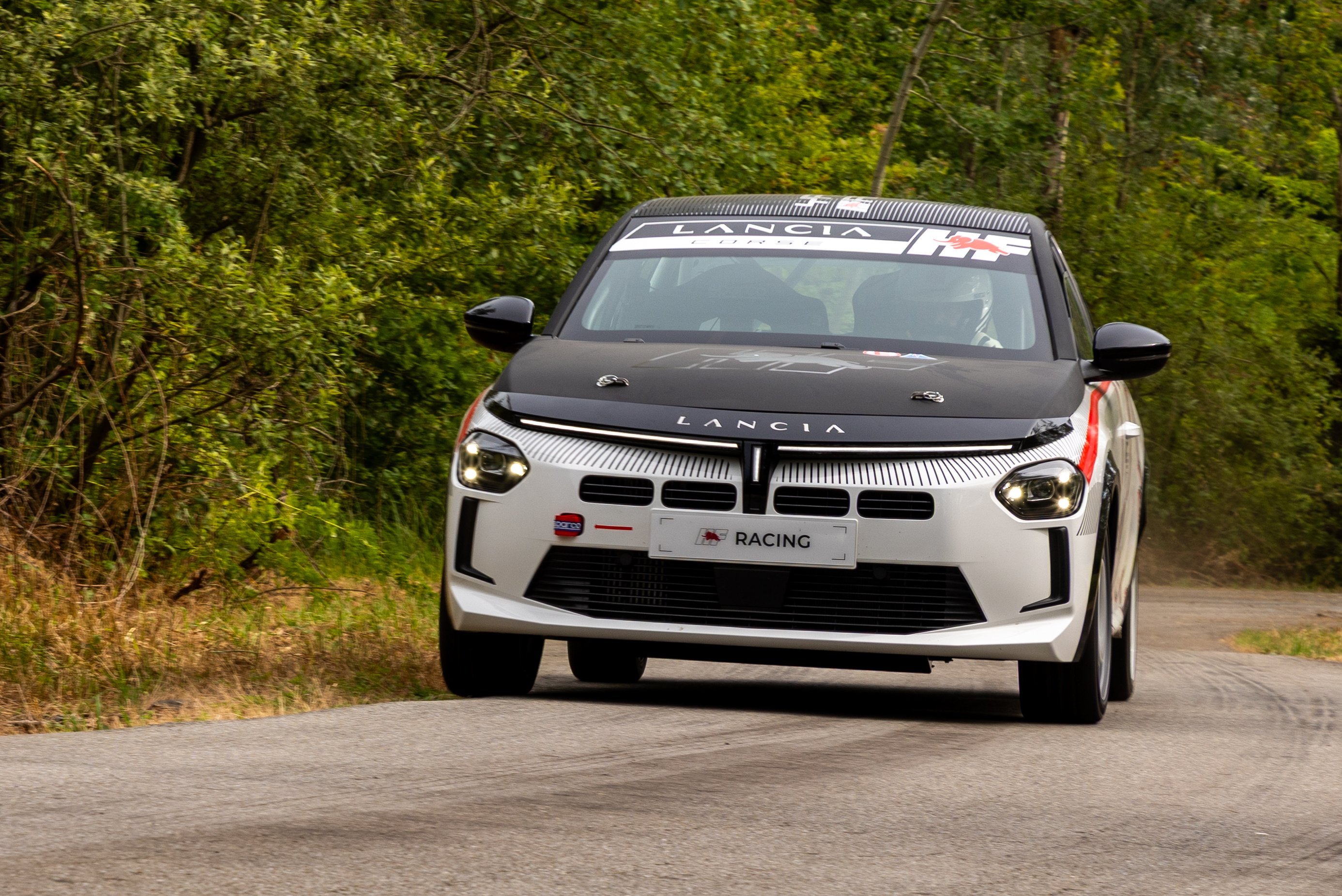 ypsilon-rally-racing-21 | Vezess | Vezess