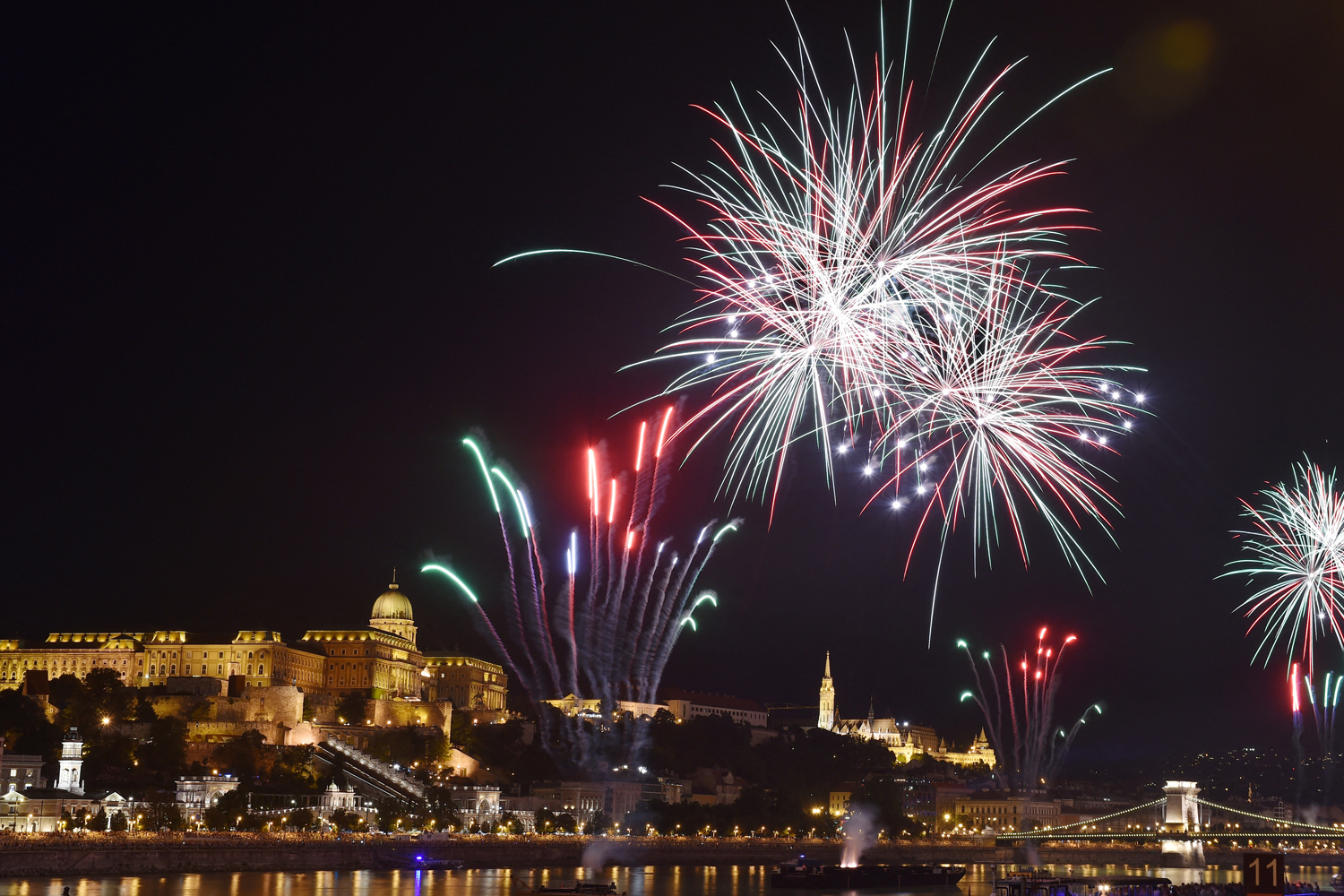 ATTILA KISBENEDEK AFP | Vezess | Vezess