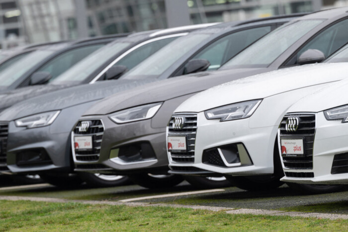 Fiatal használt autót vennél? Jobb, ha tudsz erről!