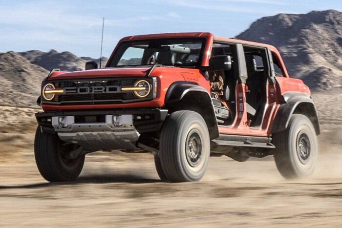 Terepképes szupersportkocsit építene a Ford