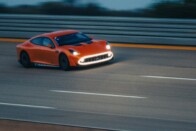 Te mit csinálnál 1300 lóerővel? 12