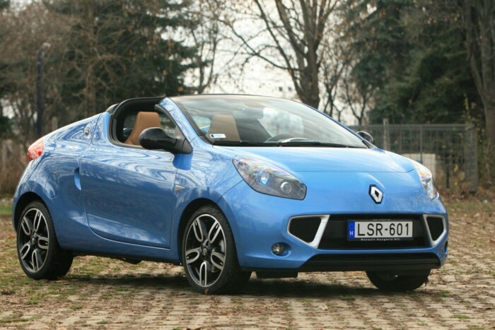 Kétmillió alatt megkaphatod a különleges kabriót ami szinte nem is létezik 8