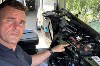 Balesetet szenvedett a magyar influenszer