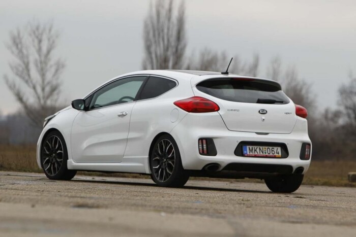 Ilyen használtan egy Kia, amely a németeket szorongatta 2