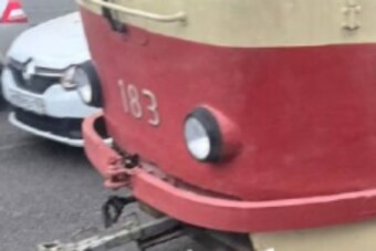 Bizarr okból siklott ki egy villamos Oroszországban