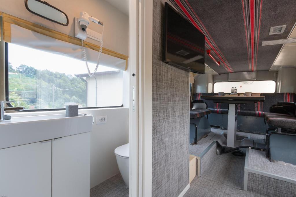 bedinbus_04 | Vezess | Vezess