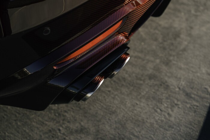 1000 lóerős kabrió, saját naplementével 7