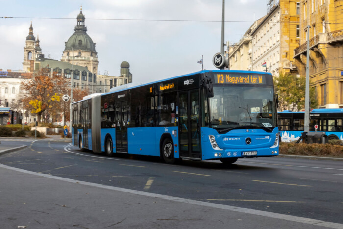 Peches sorozat a budapesti busztűz, vagy lesz folytatás? 6