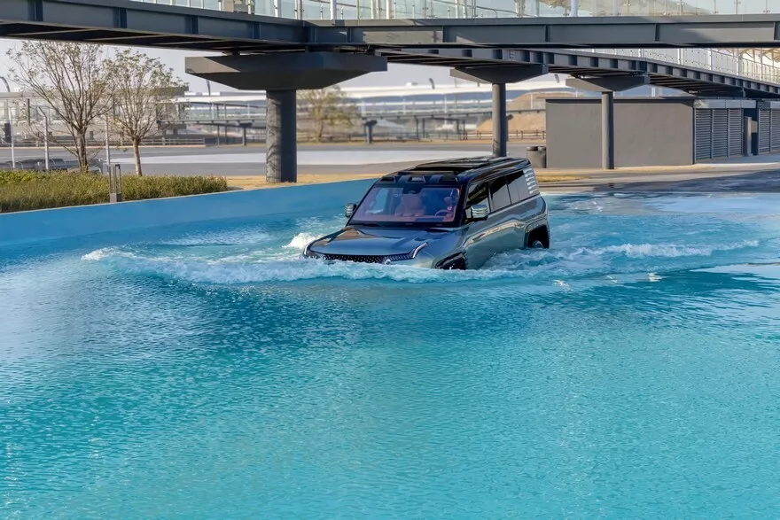 Az autós élvezet óriásparkját nyitja meg a BYD Kép