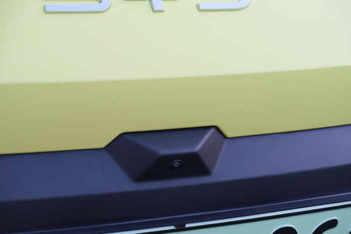 Duplájára drágul ez az autó, mire magyar rendszámot kap 25