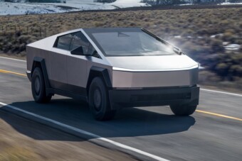 69,9 millióért bukkant fel itthon a Tesla szörnyetege