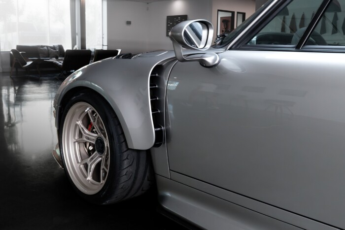 1000 lóerőt ad kézi váltóval ez a régi-új Porsche 14