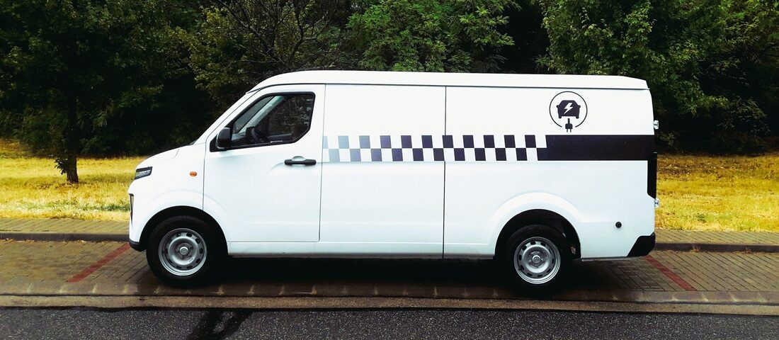 Minifurgon, de a lábad kinyújthatod