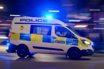 Bekeményítettek Londonban: tucatnyi sportautót foglaltak le