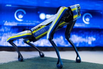 Robotzsaru állt munkába Angliába