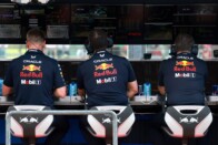 F1: Csillagászati végkielégítést kaphat a Red Bull kirúgott főnöke 2