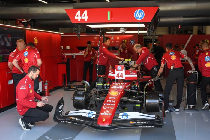 F1: Ezeket kéri Hamilton a Ferraritól