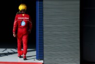 F1: Ezeket kéri Hamilton a Ferraritól 2