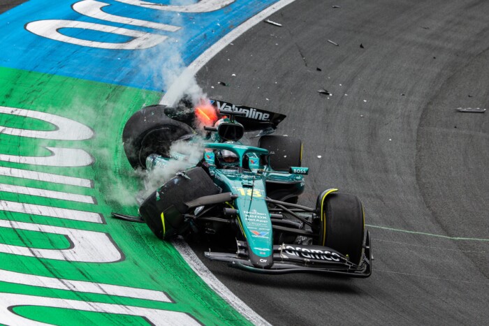 Ijesztő balesettel folytatódott az F1-hétvége