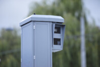 A sort előzve szedett össze milliós bírságot egy motoros 1