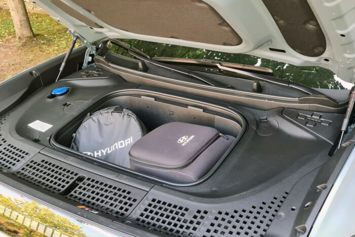 Nagyon drága autót hoz Magyarországra a Hyundai 16