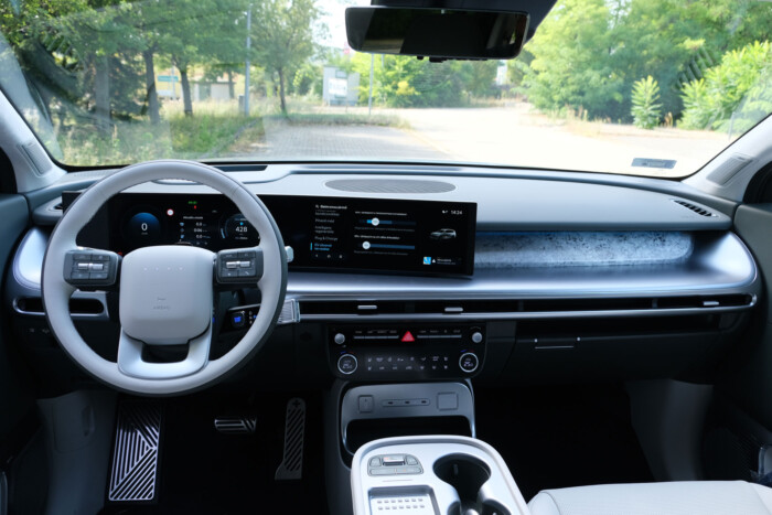 Nagyon drága autót hoz Magyarországra a Hyundai 25