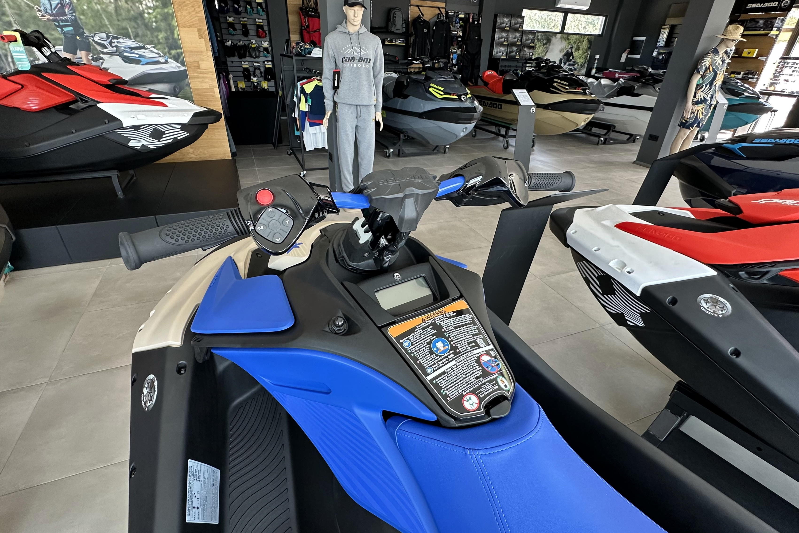 image00007 | Vezess | Vezess