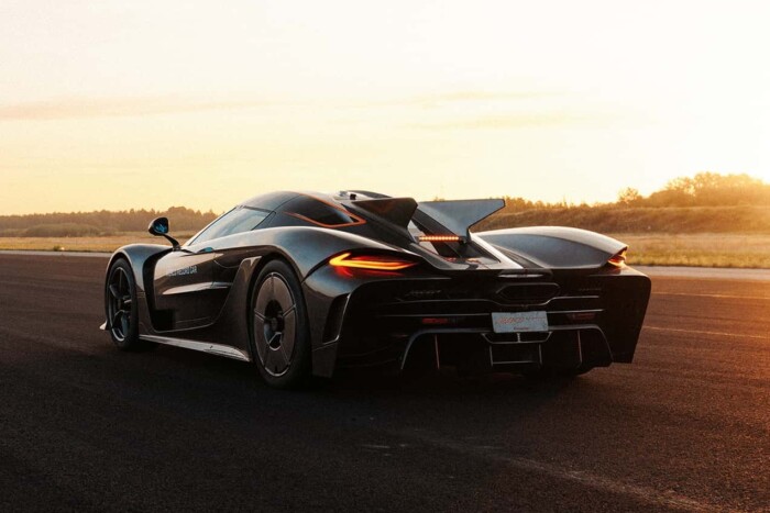 Agyroppantó sebességrekordot hódított el a svéd hiperautó