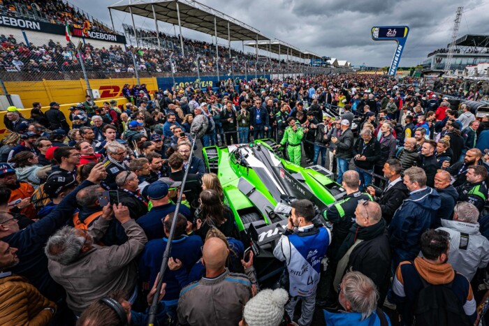 Totális bukás a legdrágább Lamborghini 8