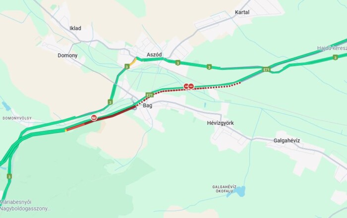 Mentőhelikopter az M3-ason, súlyos baleset történt, teljes útlezárás 1