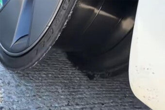 Pórul járhat, aki lapos gumival vág neki az autópályának