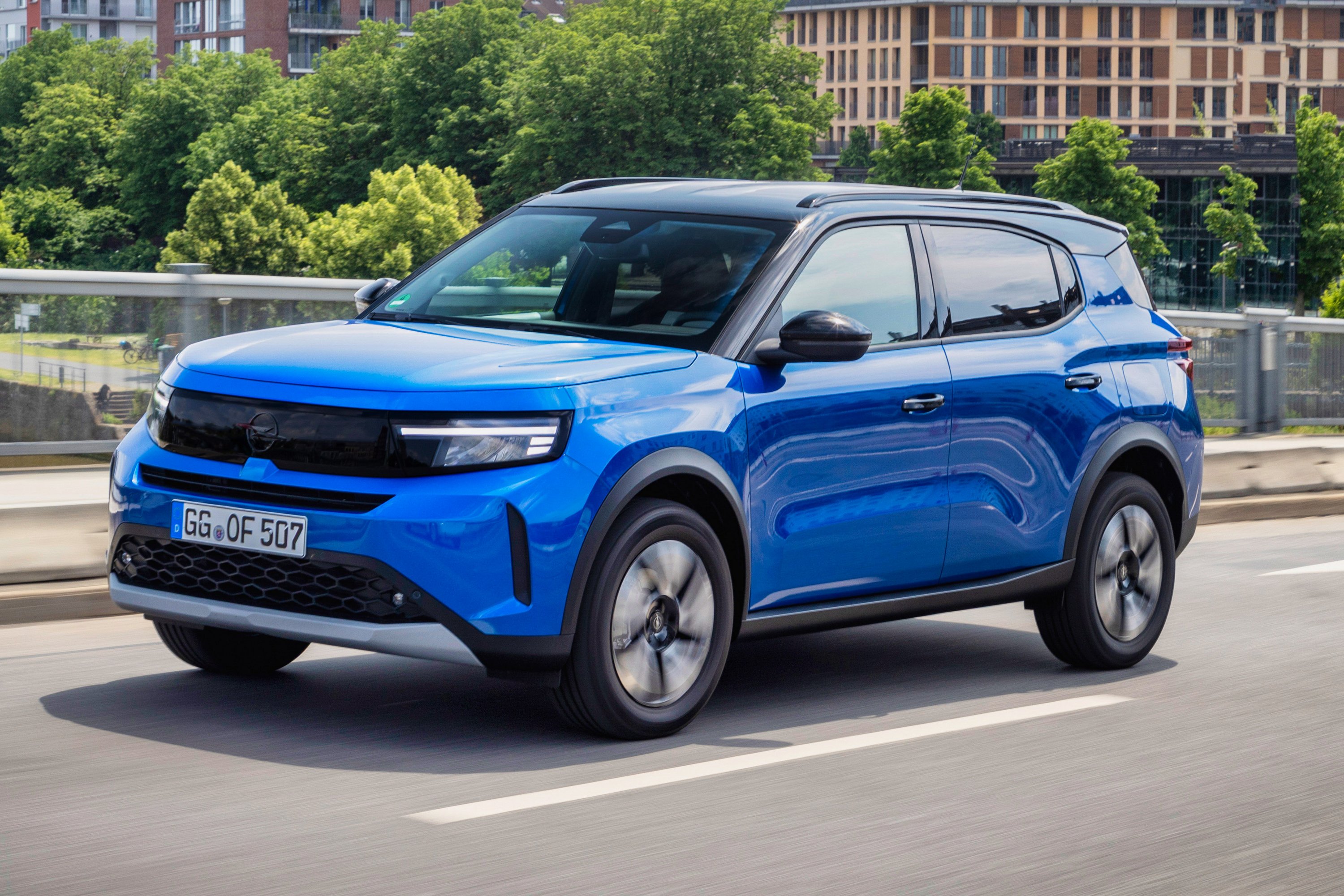 opelfronterahybrid_528241 | Vezess | Vezess