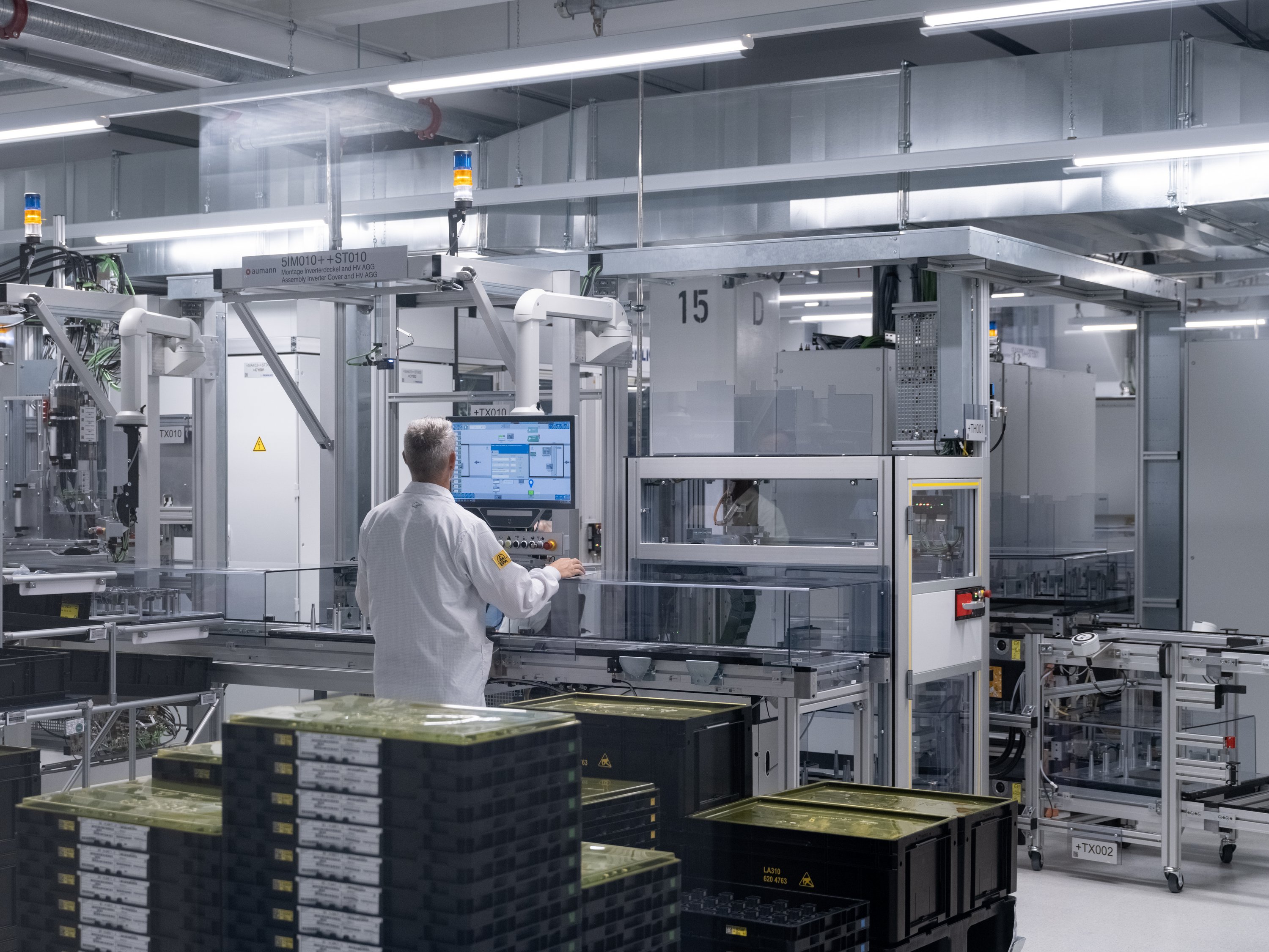 Már gyártják a debreceni BMW-k motorjait 7